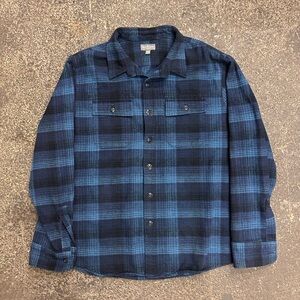 LL Bean  Signature Archive Chamois Flannel Shirt Mens Size XL Slim Blue Plaid